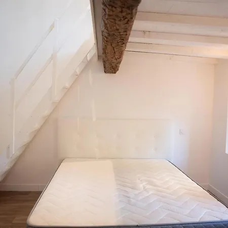 ベッド・アンド・ブレックファスト O Berge De La Cite カルカソンヌ