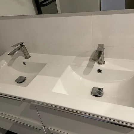 O Berge De La Cite Καρκασόν