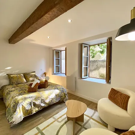 ベッド・アンド・ブレックファスト O Berge De La Cite 3*