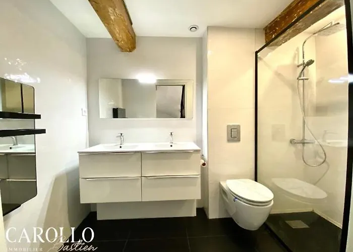 O Berge De La Cite Bed & Breakfast