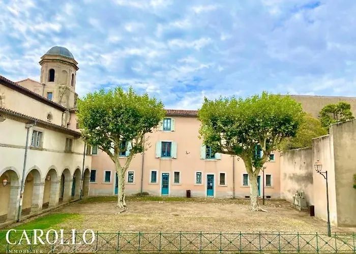 O Berge De La Cite Bed & Breakfast