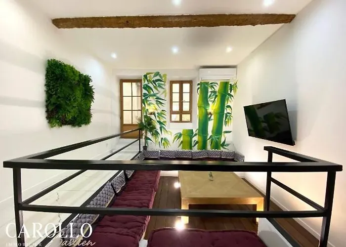 O Berge De La Cite Nocleg ze śniadaniem Carcassonne