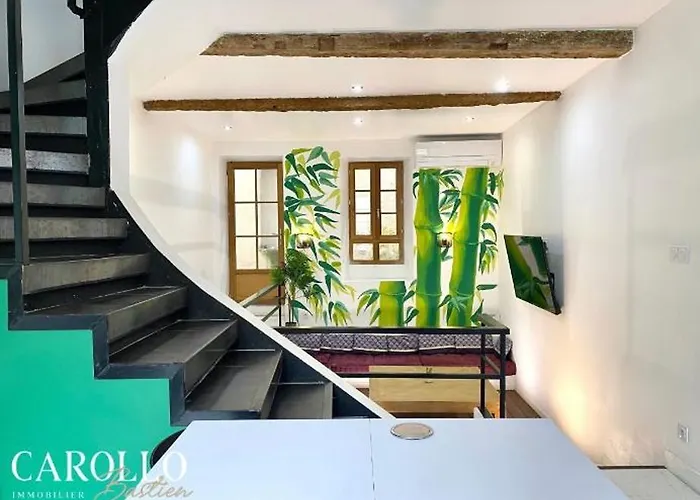 Bed & Breakfast O Berge De La Cite 3*